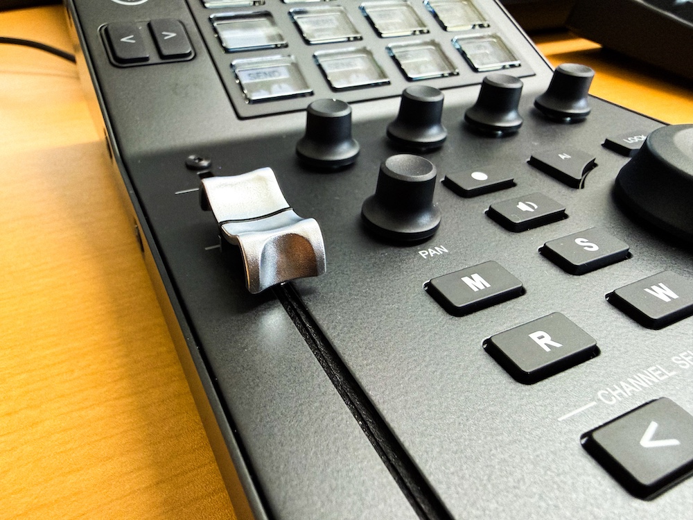 Cubaseに最適化されたフィジカルコントローラー、YAMAHA CC1レビュー | SynthSonic